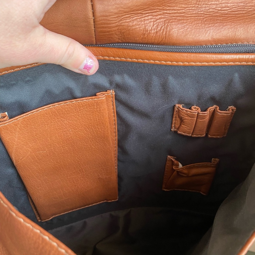 HOBO Brown Leather Shoulder Bag - Picture 8 of 14